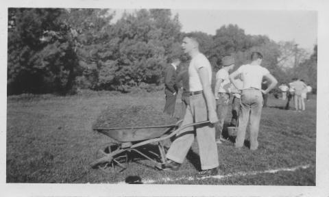 Student Pictures (1944)_0003